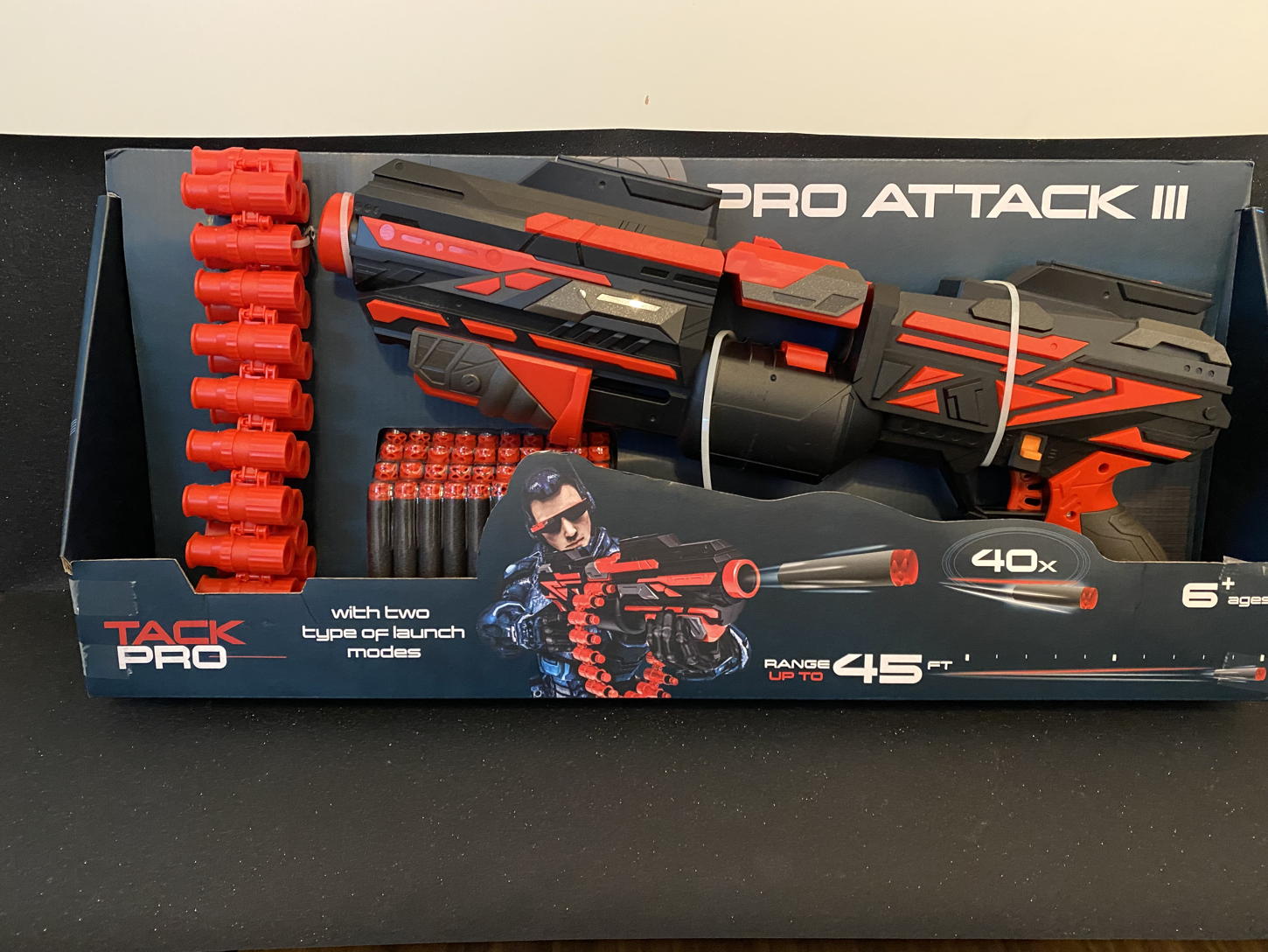 Softfdart Tack Pro Attack 3 Spielzeug Pistole mit Softpfeilen 50cm schwarz rot